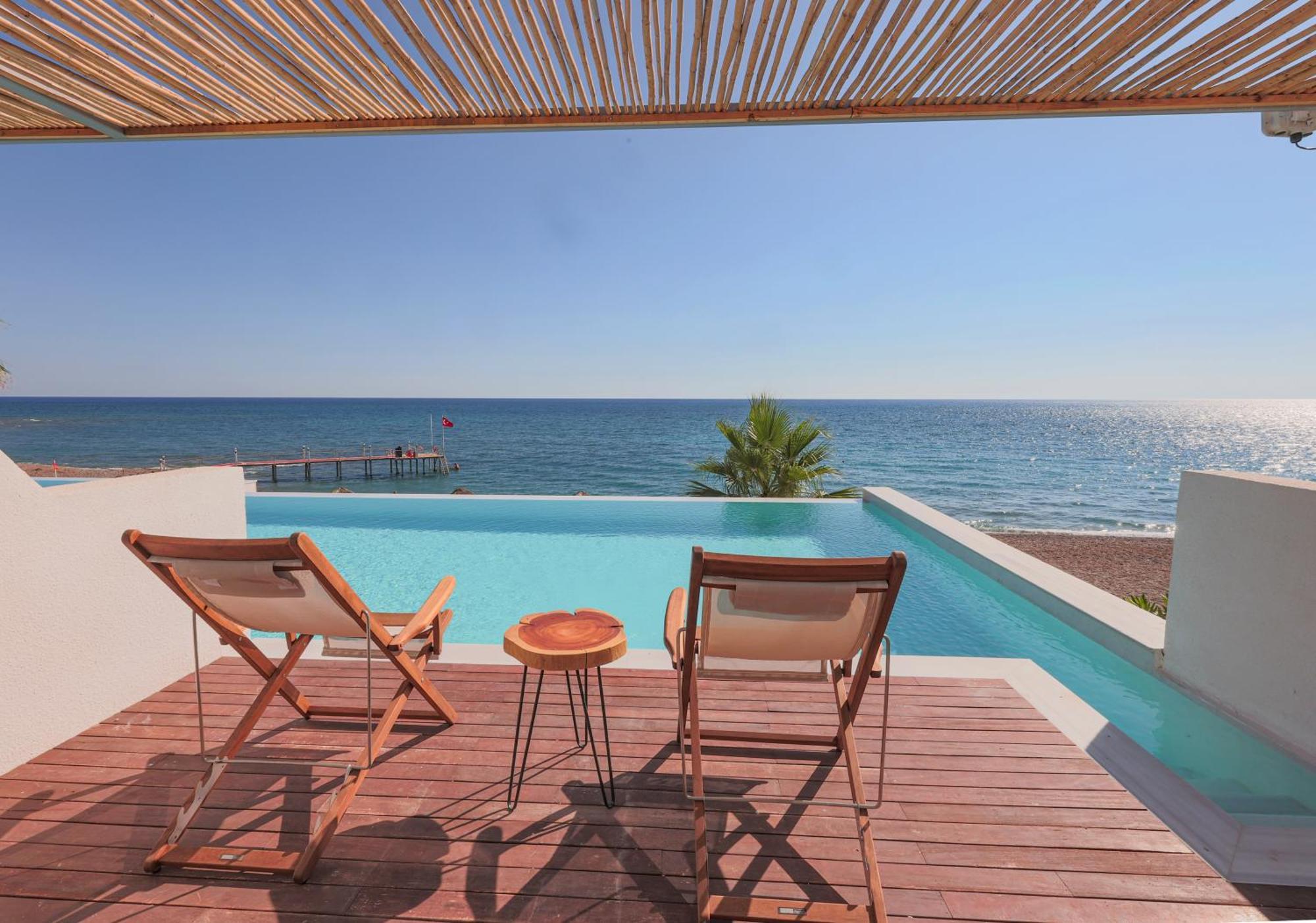 Flora Garden Beach Hotel - Adults Only 16 Plus - Couples Concept Kızılot Bagian luar foto